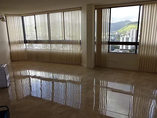 3 bed, 1232 sqft, $4,200 — Photo 3