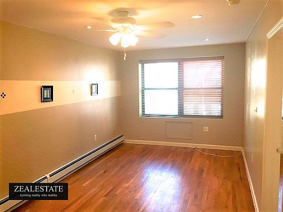 5th image of 370 Lefferts Ave #3