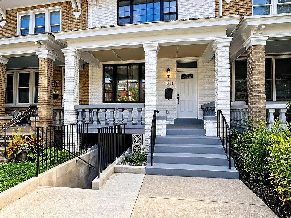 1214 Quincy St NW #1