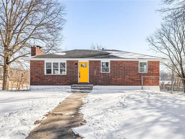 3135 N 44th St, Kansas City, KS 66104