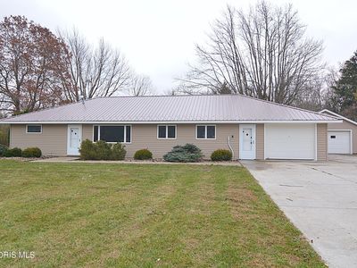 3291 Middleton Pike, Luckey, OH, 43443