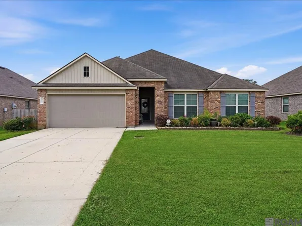 19298 Providence Ridge Blvd, Hammond, LA 70403