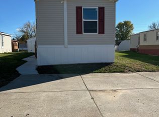 38002 Franklin Dr #17, Clinton Township, MI 48036