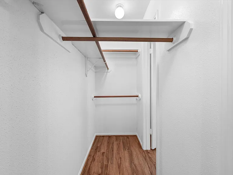 16311 Salinas Ln — Photo 16
