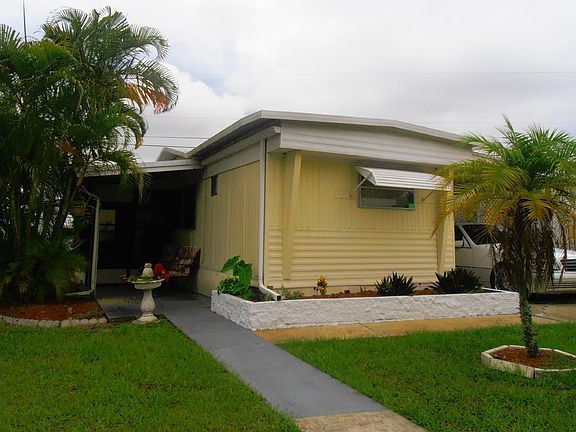 3rd image of 3505 58th Ave North #77
