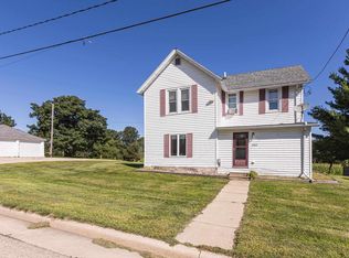 1060 County Rd E, Rewey, WI 53580