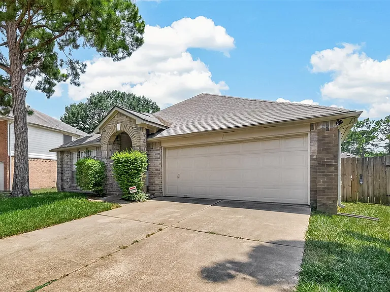 22619 Old Church Ln — Photo 35