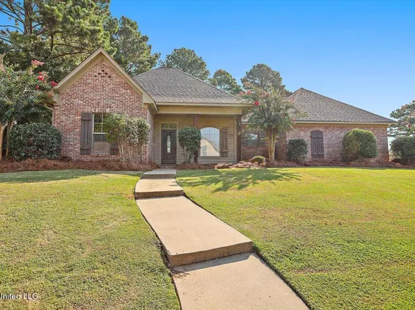 118 Cedar Green Dr, Madison, MS 39046