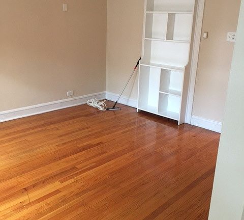 2nd image of 1301 W Argyle St APT 202