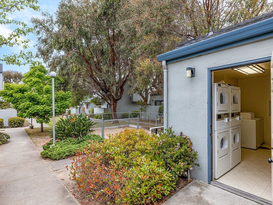 1st image of 3330 Del Monte Blvd #1B-1Ba