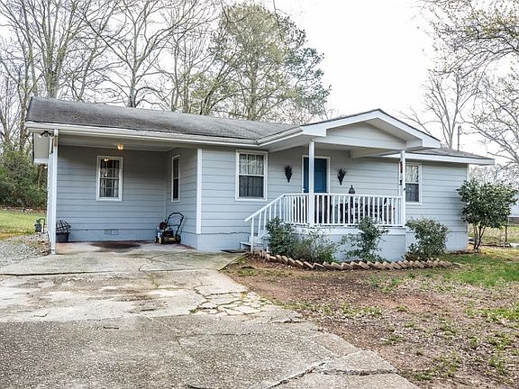 2nd image of 118 Park Ln