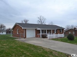 230 Orchard Dr, Stanford, KY 40484