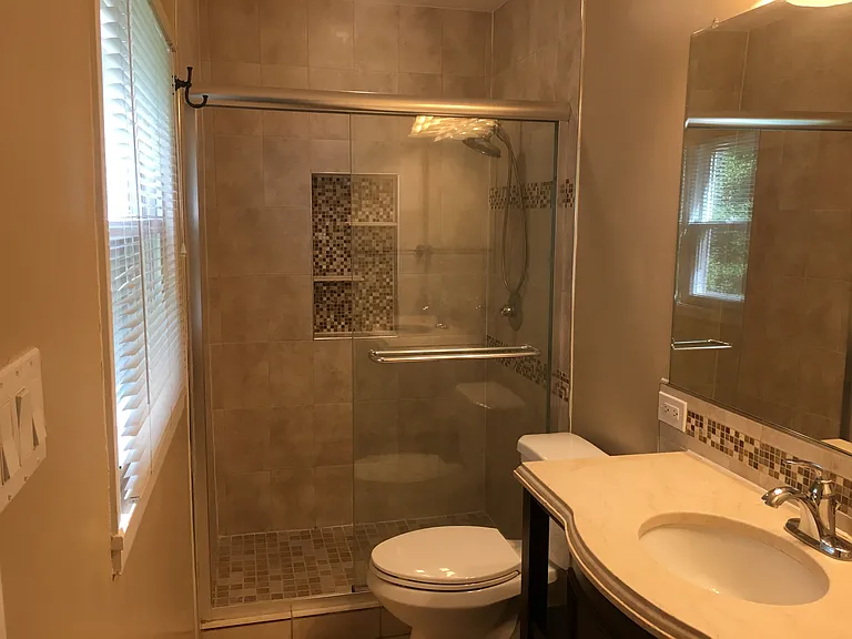 1115 Westbriar Ct NE — Photo 10