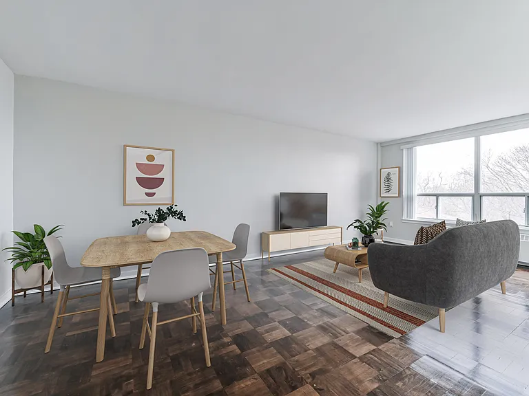 780 Eglinton Ave W #101 — Photo 2