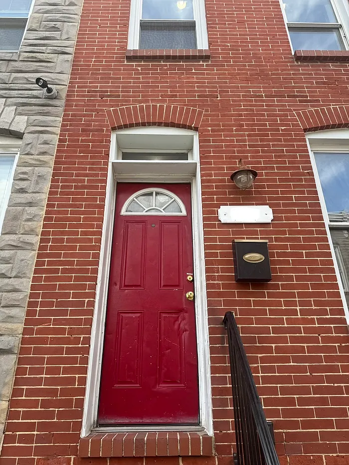 2 bed, 2.0 bath, $1,800 — Photo 1