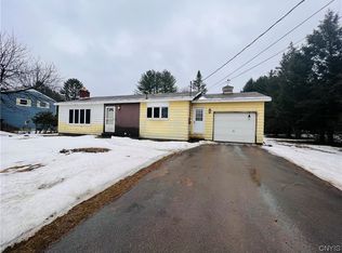 10642 N Gage Rd, Barneveld, NY 13304