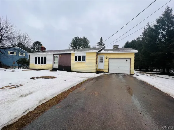 10642 N Gage Rd, Barneveld, NY 13304