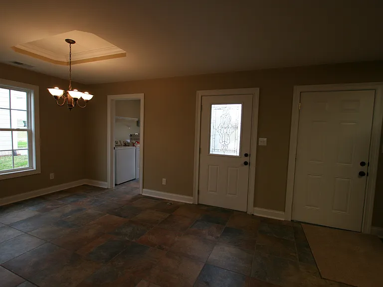 9018 Landon Ln — Photo 11