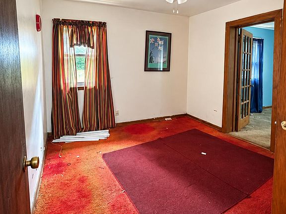 3rd image of 236 Willis Pinnell Rd