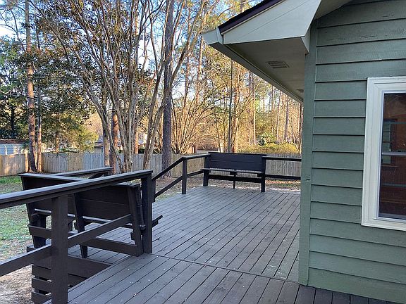 4th image of 2213 Oakgrove Cir