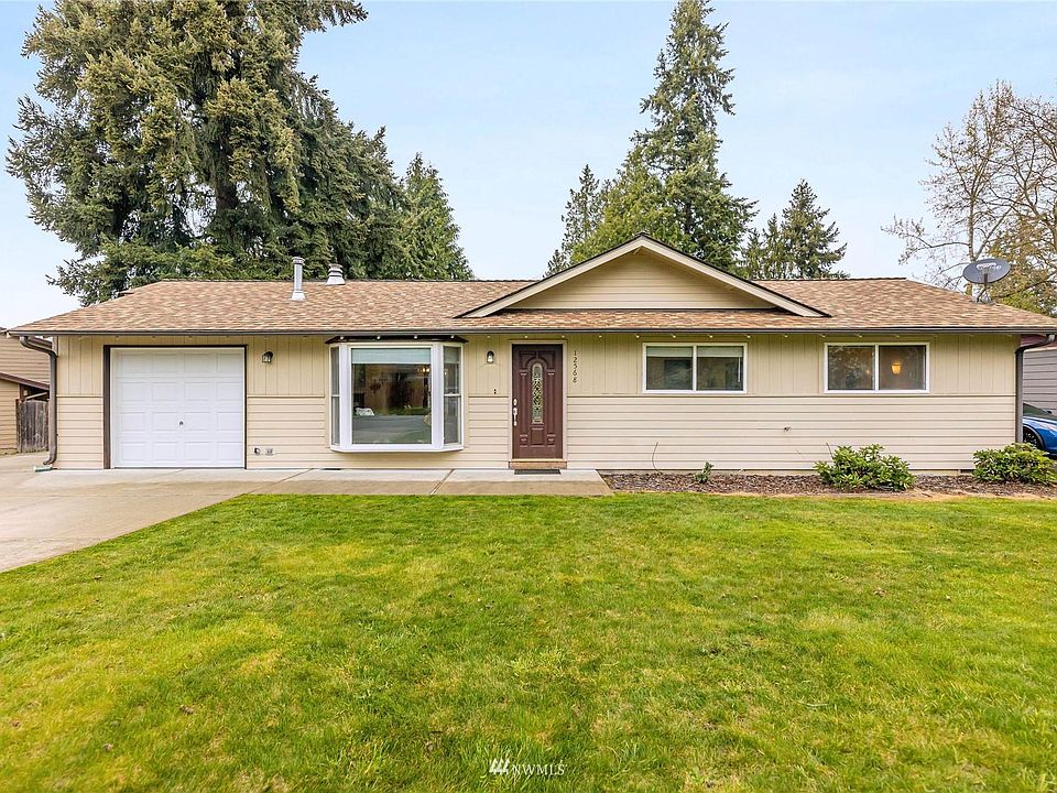 1st image of 12568 NE 156th St