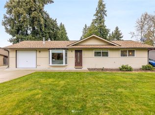 12568 NE 156th St, Woodinville, WA 98072