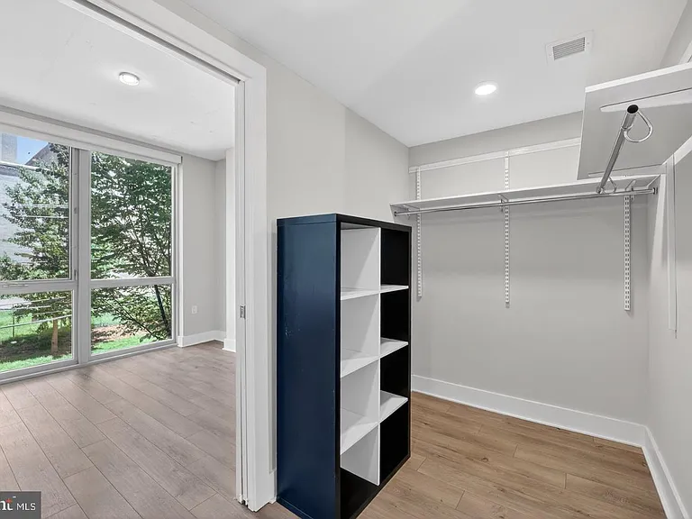 88 V St SW #213 — Photo 21