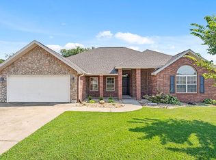 725 Todd Cir, Pea Ridge, AR 72751