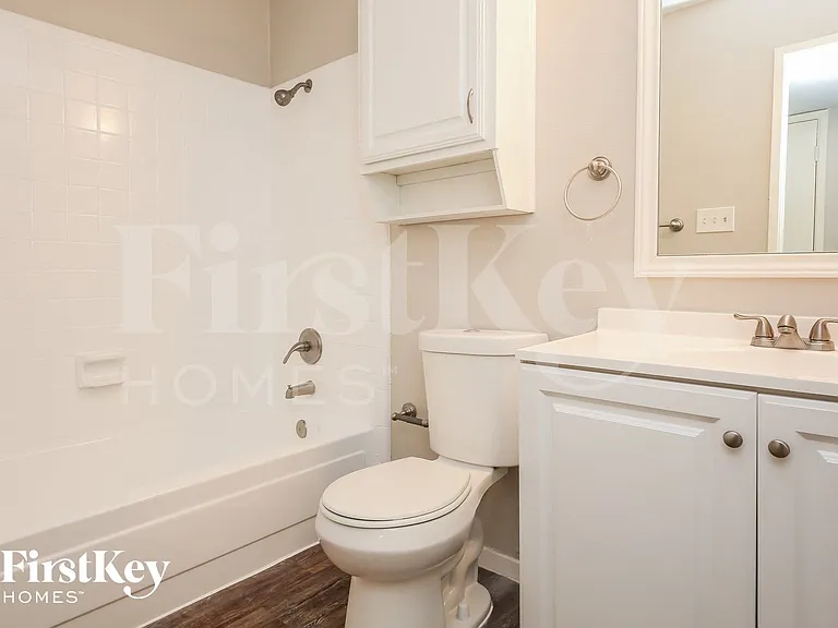 1316 Royal Oak Dr — Photo 14