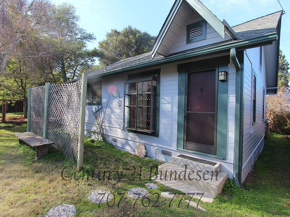 1st image of 1004 B St #A