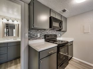 1217 Pecan Square Dr #222, Arlington, TX 76012