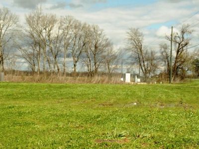 1 Grand Lakes Blvd, Alexandria, LA, 71303