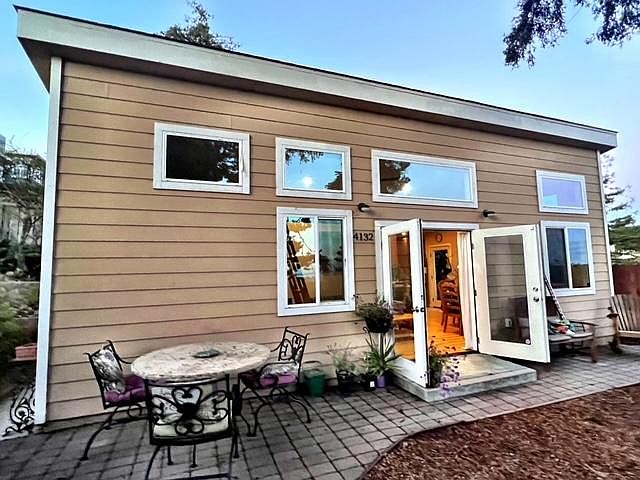 1st image of 4132 Midvale Ave