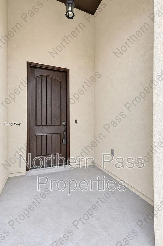 4 bed, 3.0 bath, 2329 sqft, $2,445 — Photo 4