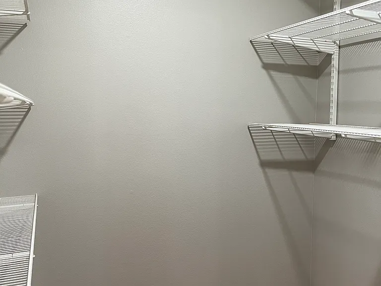 Container store adjustable closet shelving