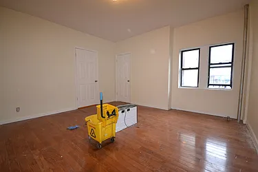 Rented by Silverstein Collection LLC 