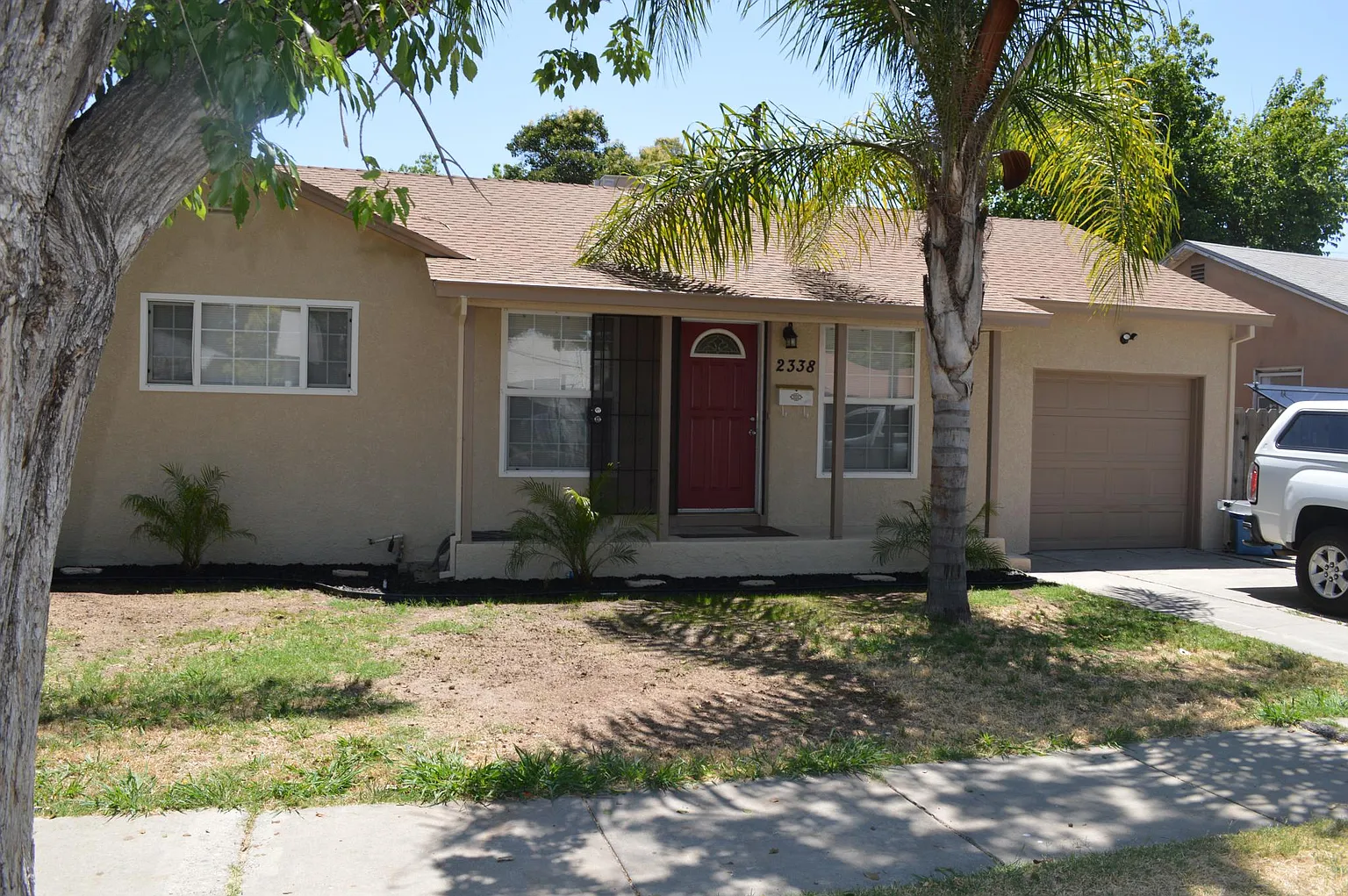 2338 Wood St photo 1