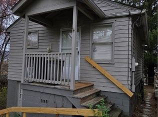 1406 N 6th St, Martins Ferry, OH 43935