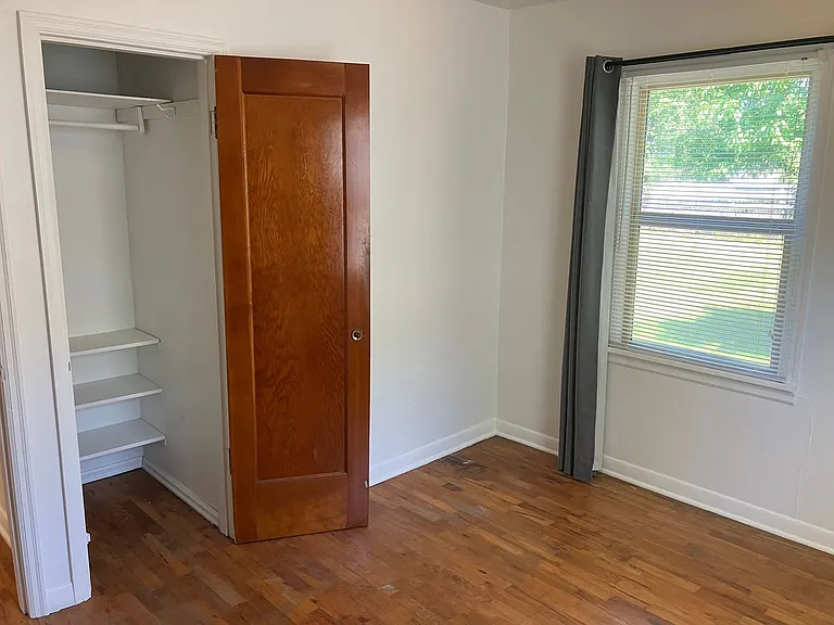 650 Rosemont Ave NW — Photo 10