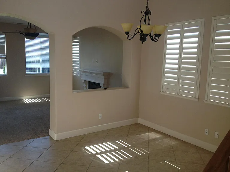 4313 Bixby Way — Photo 3