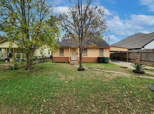 9232 E Avenue L, Houston, TX 77012