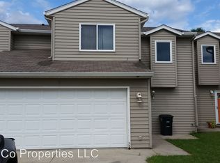 3702 10th St N APT B, Fargo, ND 58102