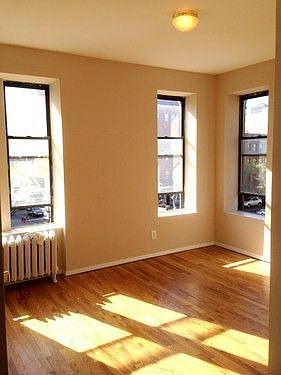 2nd image of 205 W 135th St