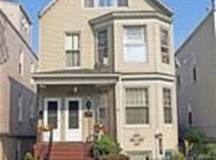 2841 N Springfield Ave, Chicago, IL 60618