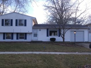 2307 Tamarack Dr, Champaign, IL