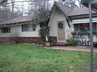 12142 Macs Rd, Redding, CA 96003