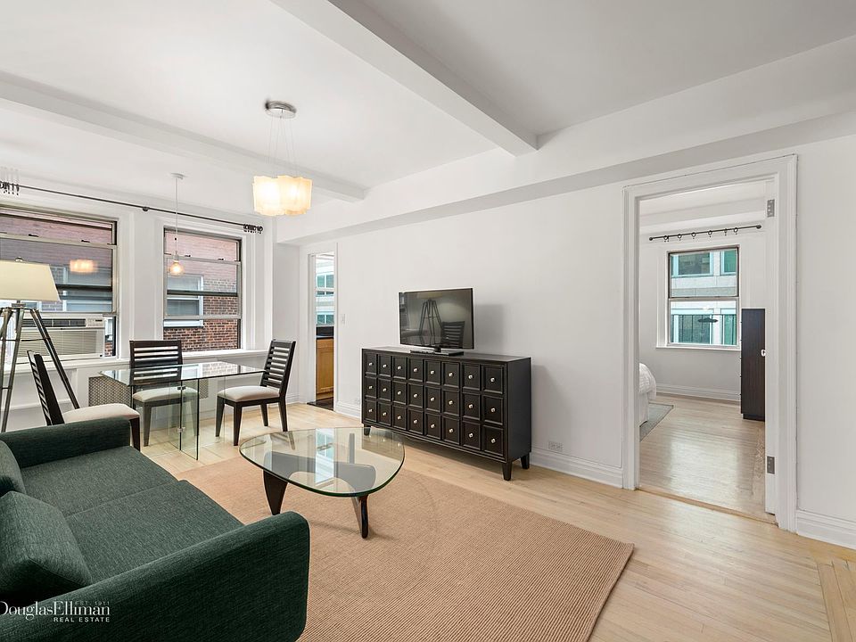 1st image of 333 E 43rd St APT 917