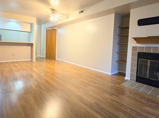 815 W Puetz Rd, Oak Creek, WI 53154