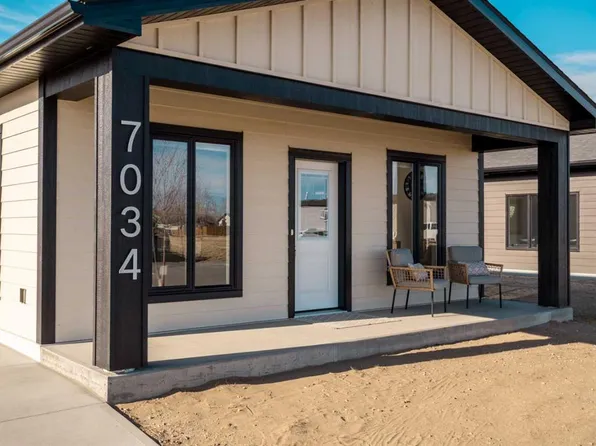 7034 E 48th St, Taber, AB T1G 1N7