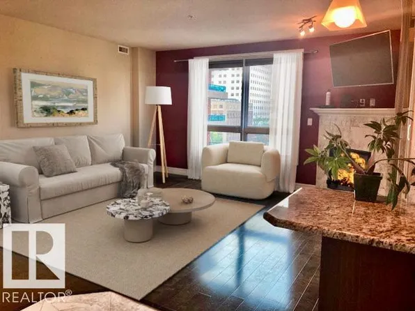 10142 111th St NW #609, Edmonton, AB T5K 1K6